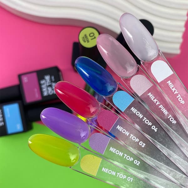 NAILSOFTHEDAY Neon top 04 - neonblå top uden klæbrig lag, 10 ml