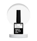 Miniatyrbild 1 av 2: NAILSOFTHEDAY Täckbas NYHET Milk 04 - halvtransparent mjölkig bas med silverglitter, 10 ml