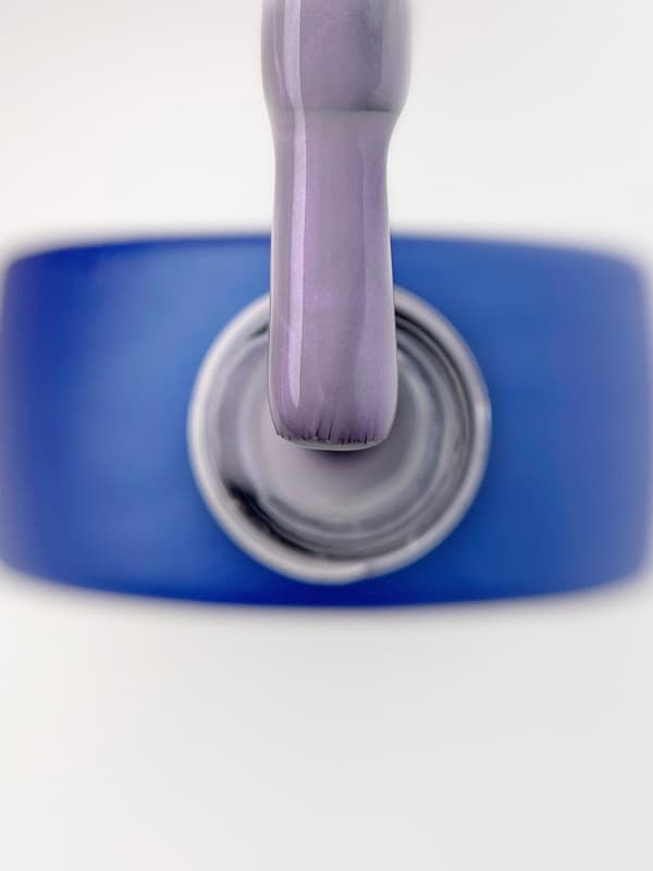 TOUCH Cover bas Perla 04 - mjölkaktig lila halvtransparent bas med pärlglans, 13 ml