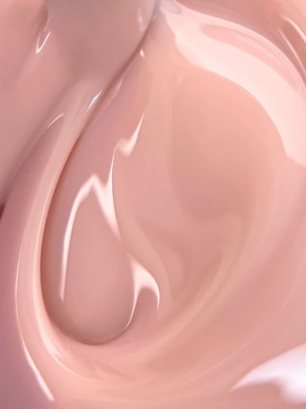 TOUCH Cover base Blush - nøgen semi-transparent hybrid base, 30 ml