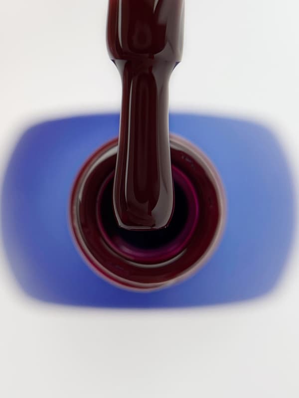 TOUCH gellak 15 - bordeaux dækkende hybridlak, 9 ml