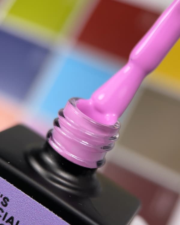 NAILSOFTHEDAY Let's special Pantone 2025/5 - lavendelrosa hybridlack, 10 ml