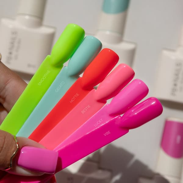 PB NAILS Hybridi-kynsilakka - SMOOTHIE - 8ml