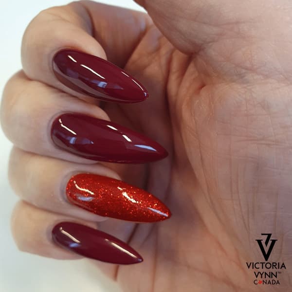 Victoria Vynn - Gel Polish - 030 Berry Wine - Gellack