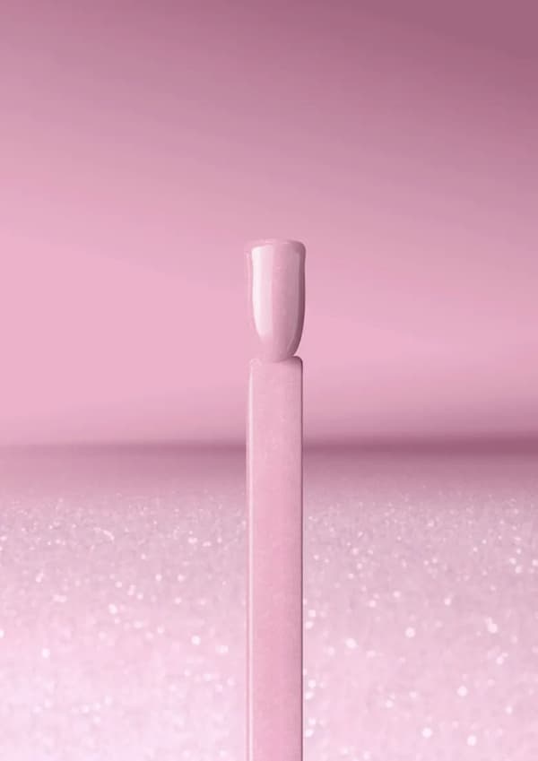 NailFreak Princess wannabe.