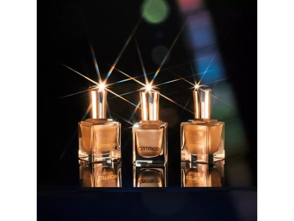 Catrice Magic Christmas Story Nail Lacquer - - 11 ml