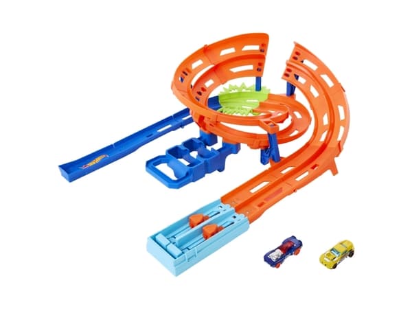 Mattel Actionbilbane Twisted loop (HTK17)