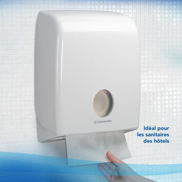 Scott Control 6689 Engångspapper Mattade handdukar 15 förpackningar x 304 vita pappershanddukar (4 560 totalt)