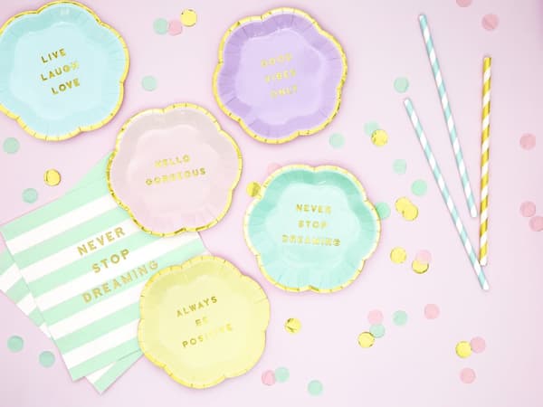 20 "Never Stop Dreaming" Papirservietter. Pastelgrø (33x33 cm) - Yummy