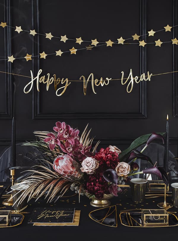 20 Godt nyttår servietter i sort og gull (33 x 33 cm) - New Year's Eve Collection