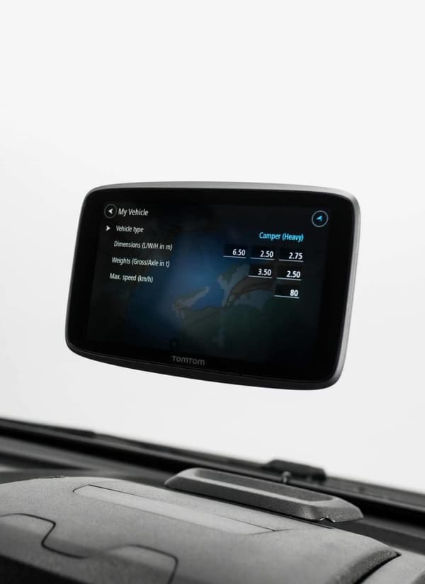 TomTom GO Camper Tour - Navigation - 6 tommer - 6 måneders flashopdatering