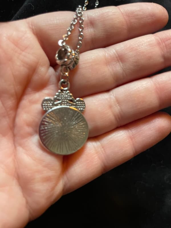 Necklace/Kaulakoru - Glitter - Druzy - Victorian - Red