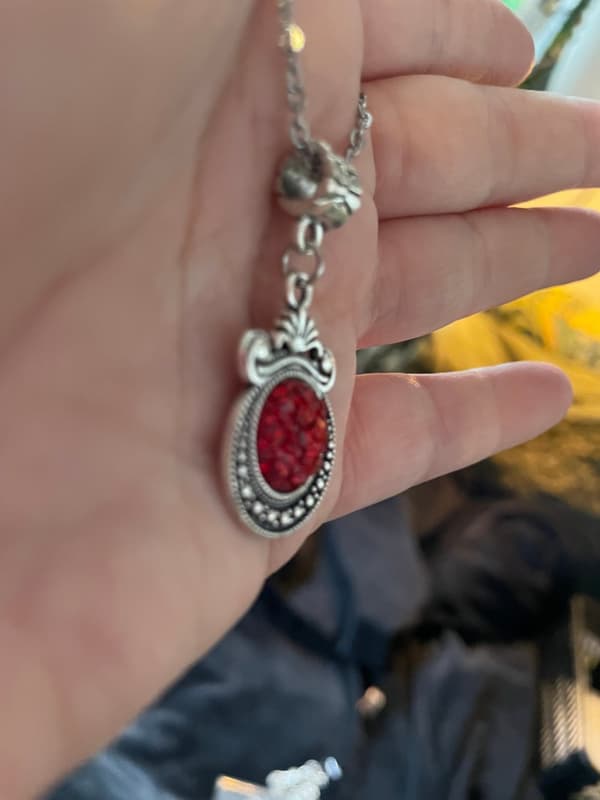 Necklace/Kaulakoru - Glitter - Druzy - Victorian - Red