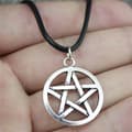 Miniatyrbild 2 av 2: Halsband Pentagram Pentacle Wicca Pagan Symbol Rem
