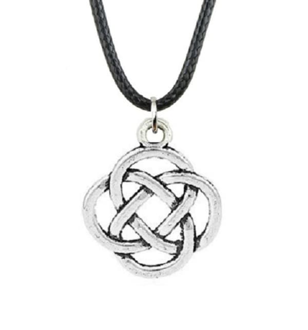 Necklace - Celtic Symbol - Circle - Cord