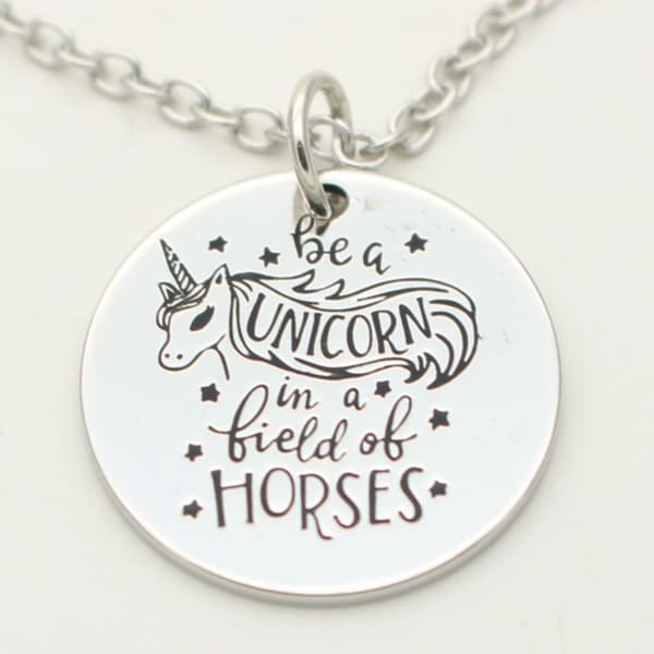 Halsband Enhörning Unicorn Text Sagoväsen