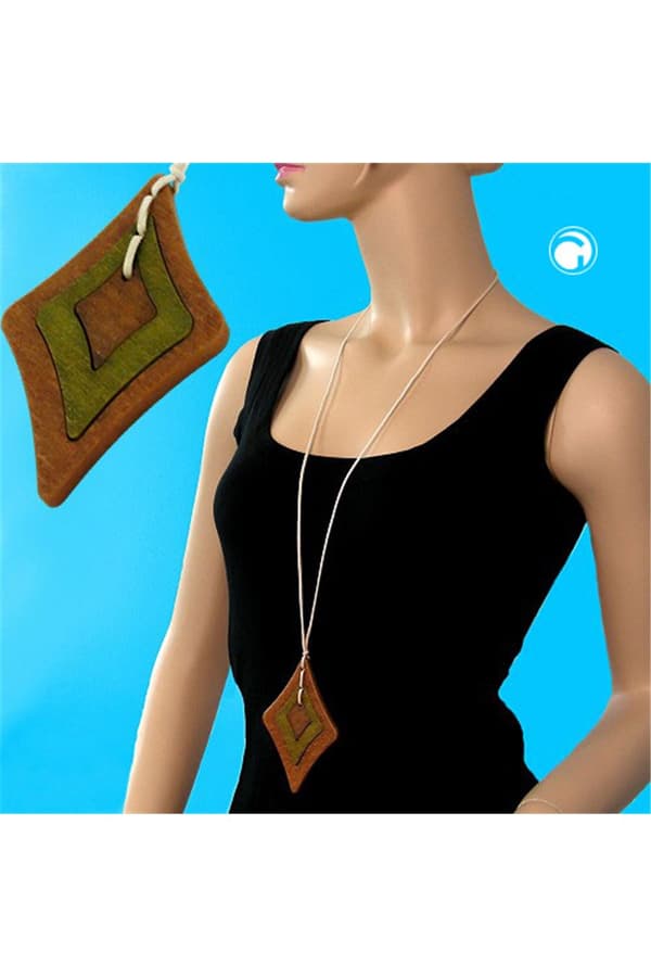 Necklace Baroque Pendant Brown/ Green - GL07548