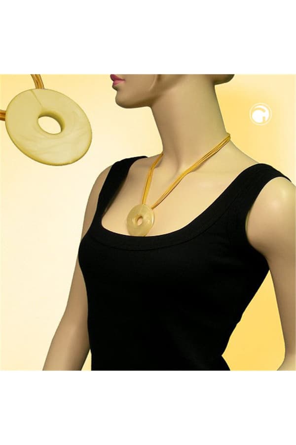 Necklace Round Pendant Yellow/Orange - GL07165