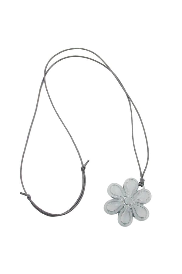 Necklace Big Flower Pendant Grey Cord - GL07240