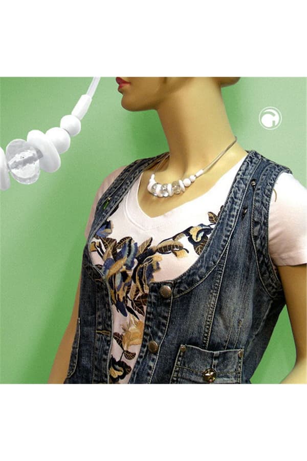 Necklace Transparent/Faceted/White Beads - GL02789