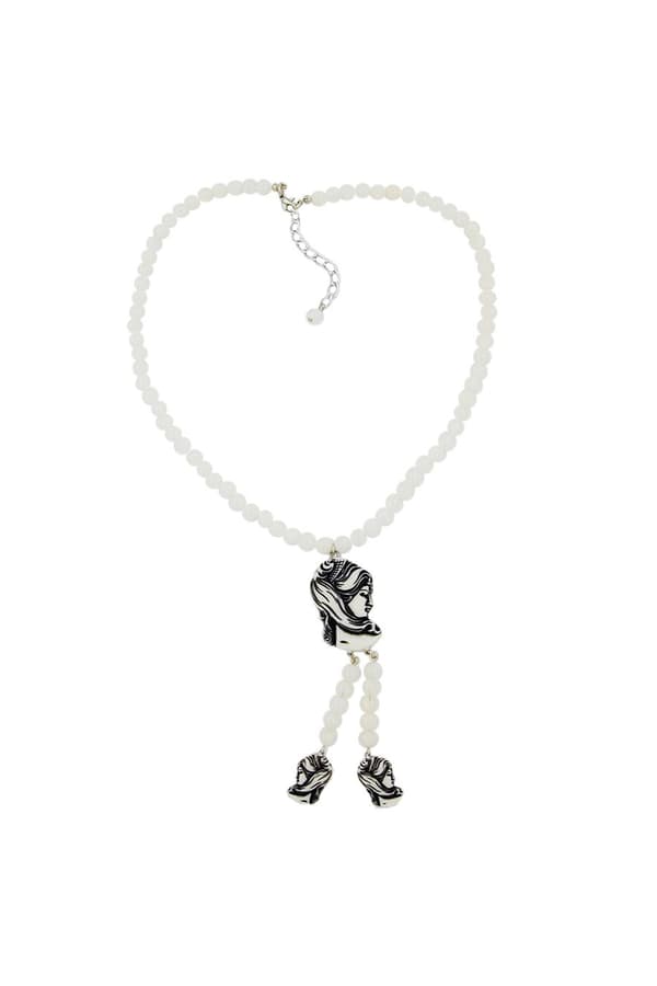 Necklace White Beads And Black/Beige Cameo - GL00296