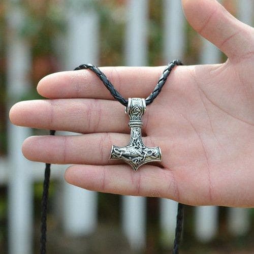 Raytheon Hammer Mjolnir Necklace Halsband