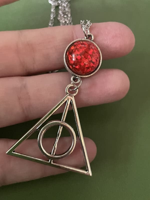 Halsband Dödsrelikerna Röd Gryffindor Hogwarts