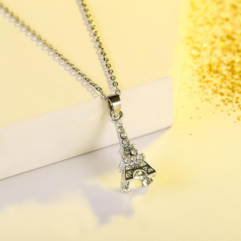 Vackert silverpläterat halsband med eiffeltornet m. strass paris