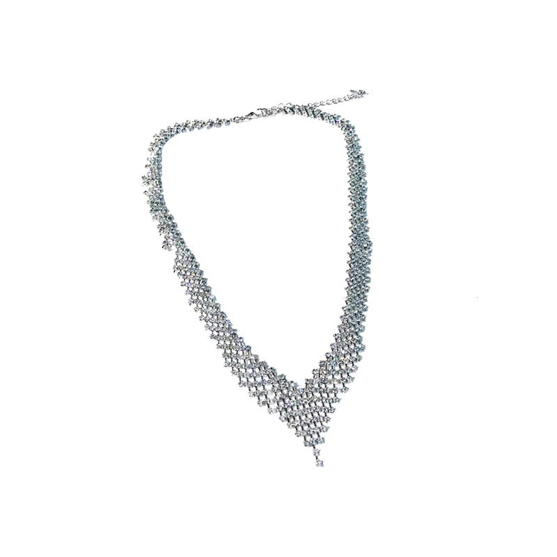 Festligt halsband med glittrande stenar Silver