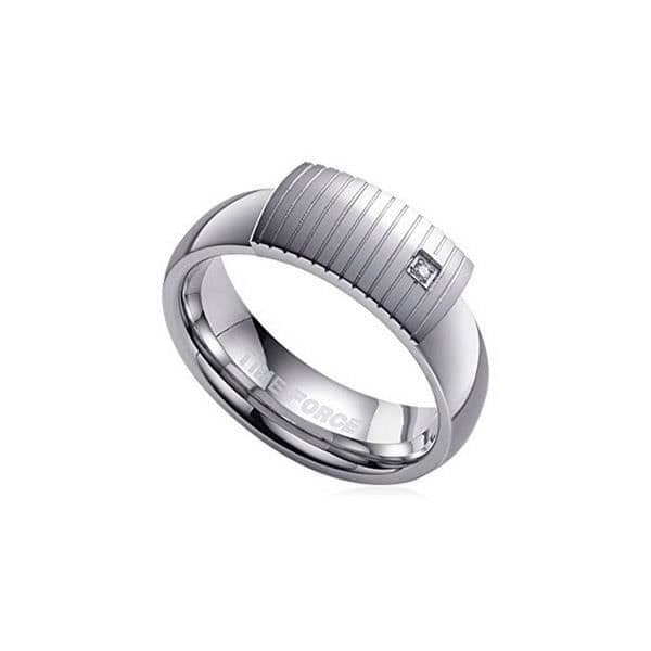 Vi presenterar Time Force Damring TS5046S16 (21,0 mm) och ett omfattande utbud av ringar, armband, örhängen och...