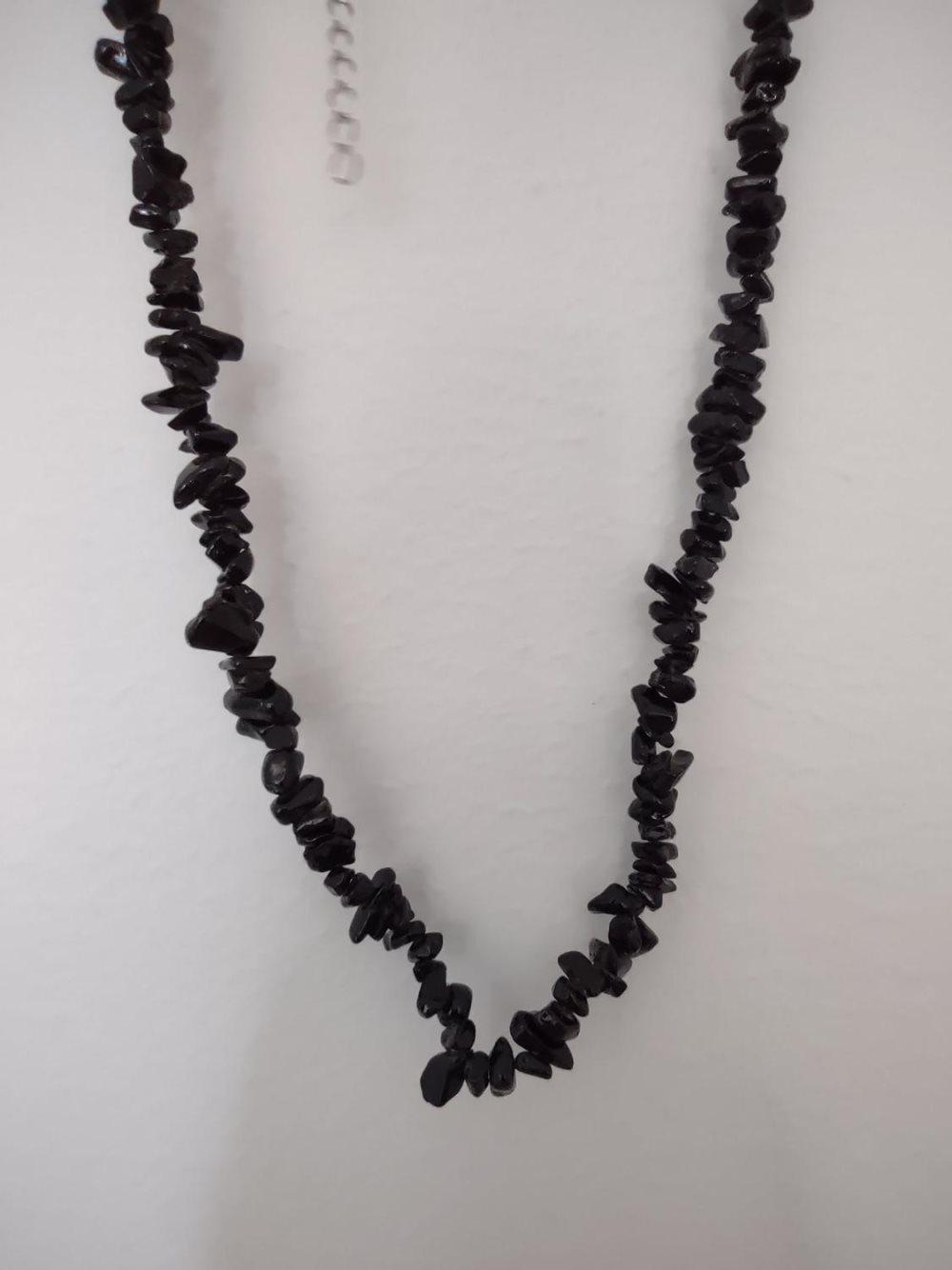 Halsband | Svarta stener