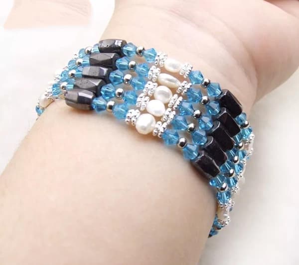 Unikt Magnet Halsband /Armband / Vristlänk - Lång Kedja - Svart