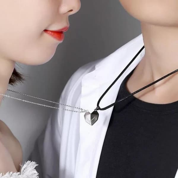 2 st Parhalsband Par Halsband med Magnetiskt Hjärta Svart Silver