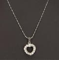 Miniatyrbild 1 av 2: Vackert Silver Halsband - Hjärta med Vita Rhinestones / Strass