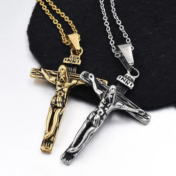 Stilrent Jesus Kors HÖG KVALITET Halsband