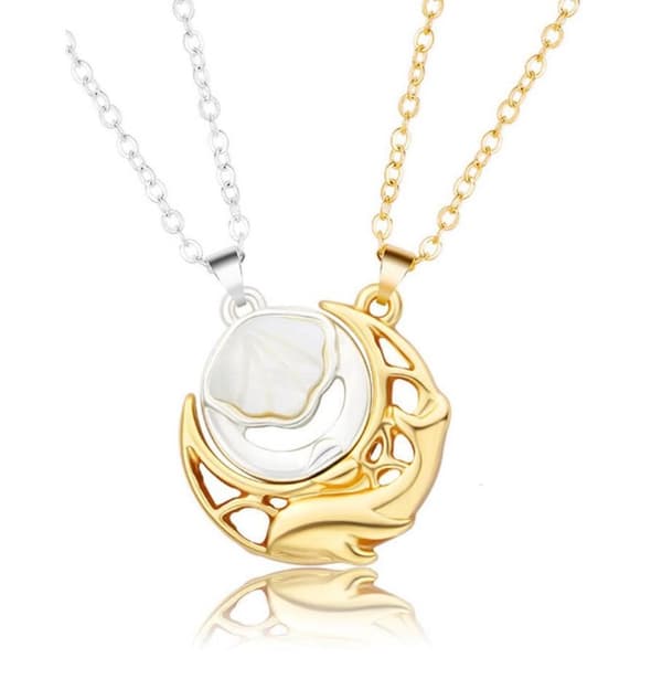 Venskabs halskæde "Whale and Shell" - Elegant og trendy design