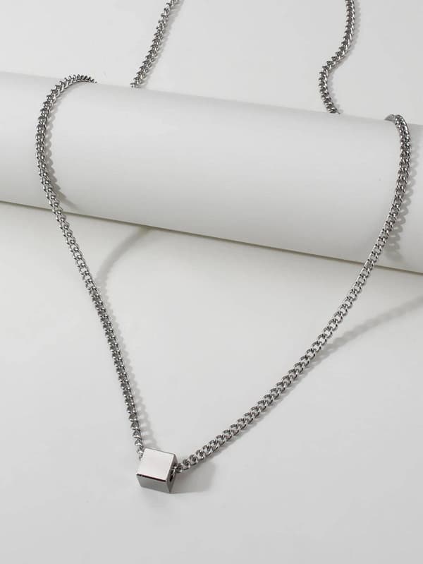 Fyrkantigt geometriskt nyckelbenhalsband