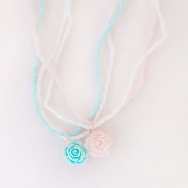 Barnhalsband, Boutique Rose - Great Pretenders
