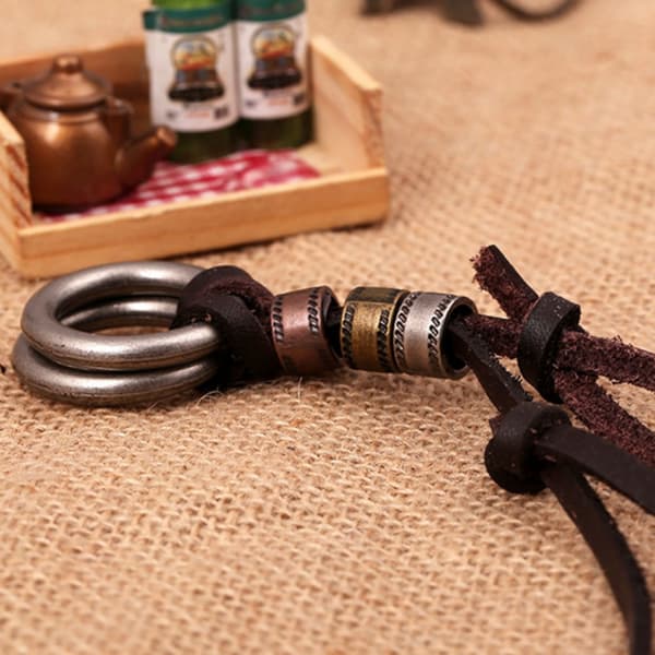 INF Vintage dobbelsirkel lærhalskjede Brun