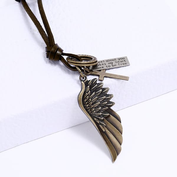 Angel Wings Läderhalsband