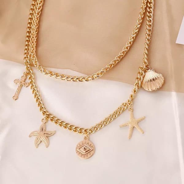 Guld Halsband / Choker med 2 st Kedjor & 5 olika Berlocker