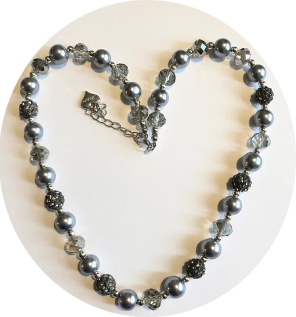 festfint Halsband bling pave och rökgrå rondeller