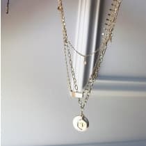 Guld Halsband med 3 Kedjor - Snäckor, Bi & Olika Dekorationer