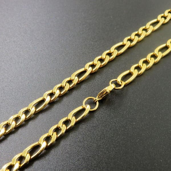 Guld Figaro halsband i stål med 18k guldplätering