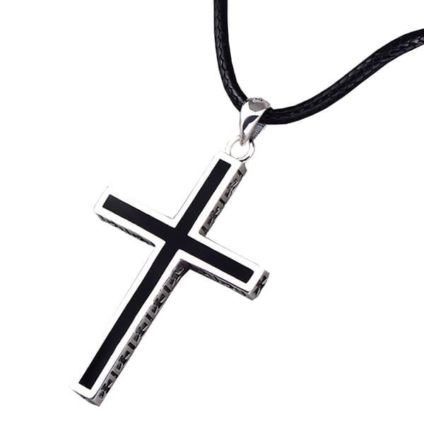 Trendigt korsh�ngande halsband