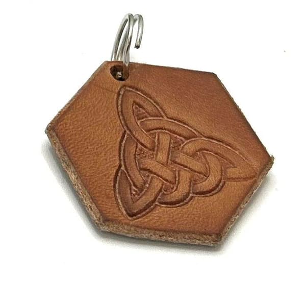 Handmade pendant with Celtic knot made of swedish leather