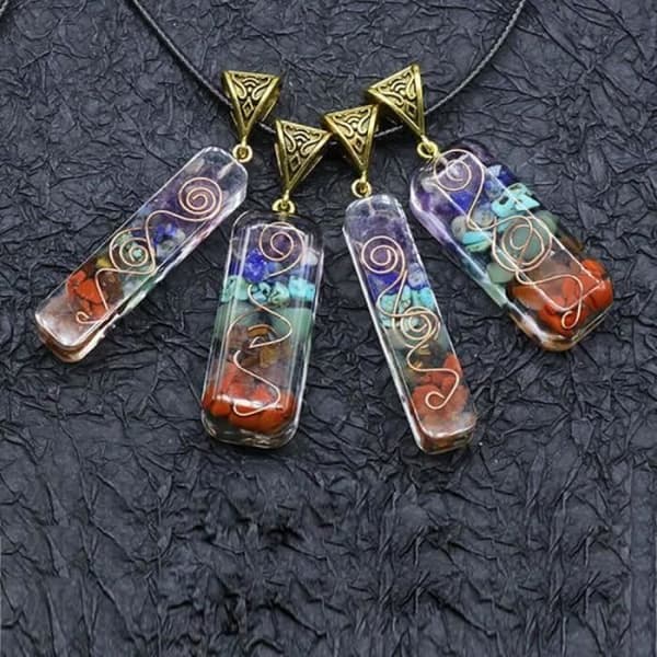 PC30377-1 PC Retro 7 Chakra hänge Reiki Healing Färgglada Chip Natursten Energihänge Halsband Pendel Amulet Scream20
