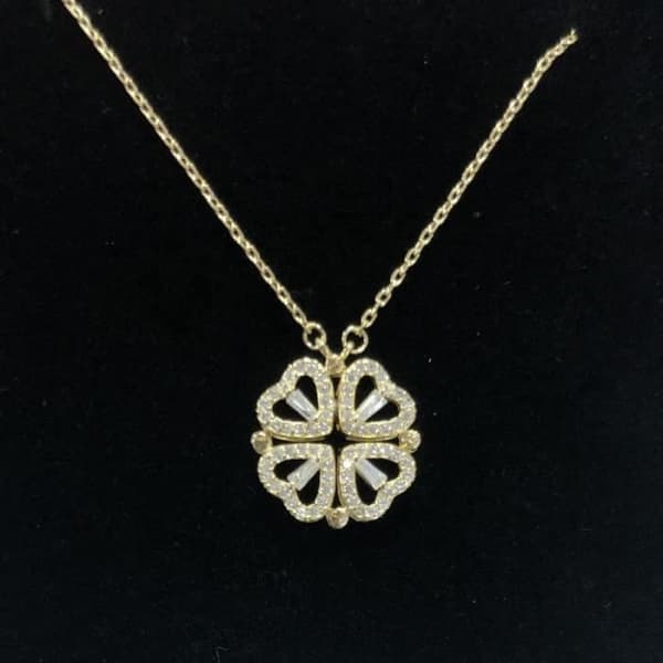 Full Diamond Heart to Heart Fyrklöver Halsband Dammode Kärlek Vikbart magnetiskt halsband