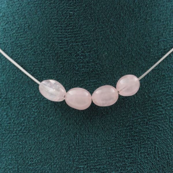 Halsband - A Bijoux - Rosenkvarts från Brasilien - Kedja i rostfritt stål - Anpassningsbar storlek