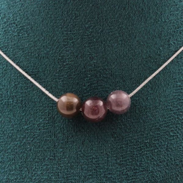 Halsband - Ett Smycke - Rubiner från Mogok - 3 pärlor - Rostfritt stål - 8 mm - 45 cm